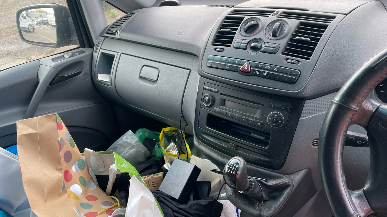 Furgoneta combi MERCEDES VITO 111 CDI: foto 8 Furgoneta combi MERCEDES VITO 111 CDI: foto 8