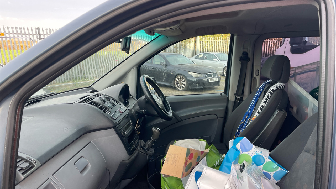 Furgoneta combi MERCEDES VITO 111 CDI: foto 12 Furgoneta combi MERCEDES VITO 111 CDI: foto 12