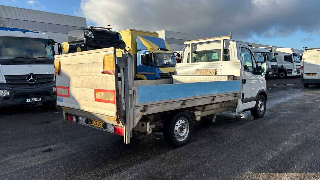 RENAULT MASTER CCPML35 DCI100 MWB - Camión caja abierta: foto 4 RENAULT MASTER CCPML35 DCI100 MWB - Camión caja abierta: foto 4