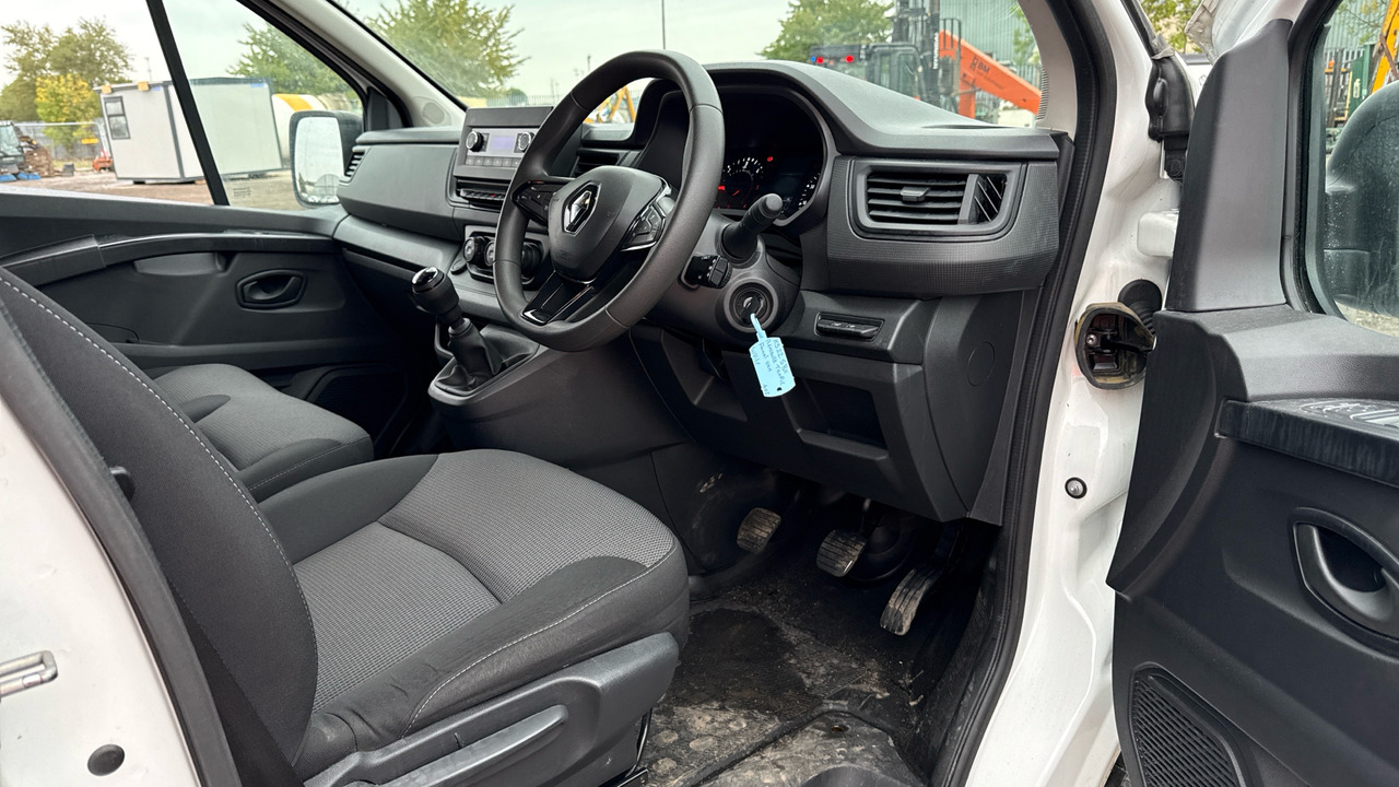 RENAULT TRAFIC SL28 BLUEDCI 150PS - Furgoneta pequeña: foto 5 RENAULT TRAFIC SL28 BLUEDCI 150PS - Furgoneta pequeña: foto 5