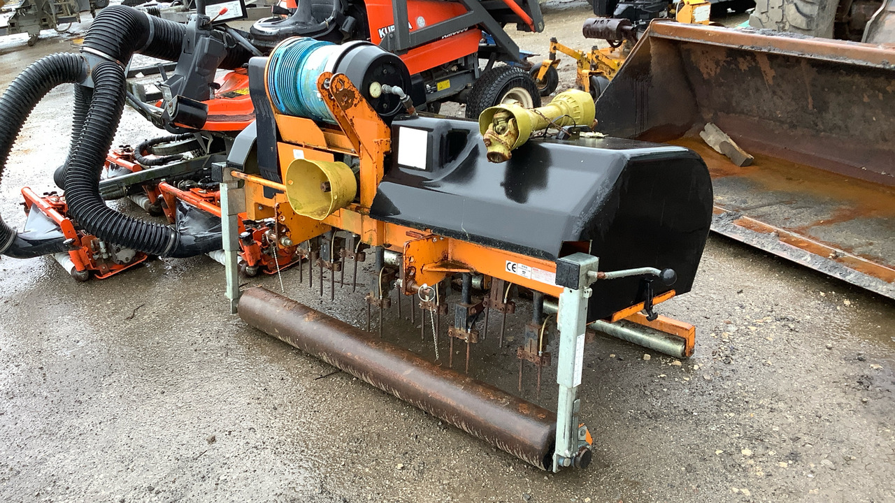 SISIS JV/1500 TRACTOR MOUNTED AERATOR - Equipo de construcción: foto 1 SISIS JV/1500 TRACTOR MOUNTED AERATOR - Equipo de construcción: foto 1