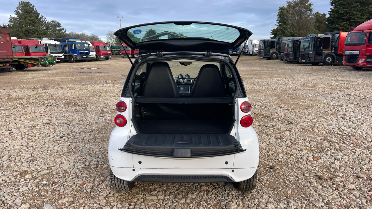 Hatchback SMART FORTWO COUPE GRANDSTYLE: foto 10 Hatchback SMART FORTWO COUPE GRANDSTYLE: foto 10