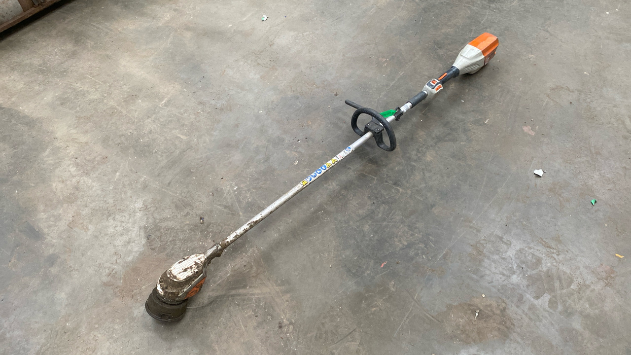 STIHL FSA90R STRIMMER * NO MOTOR* - Equipo de construcción: foto 4 STIHL FSA90R STRIMMER * NO MOTOR* - Equipo de construcción: foto 4