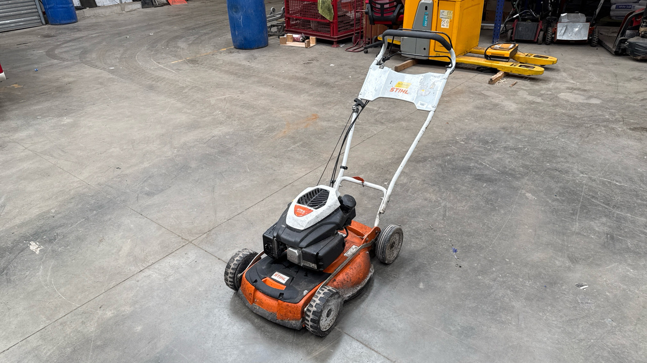 STIHL RM4 RTP - Equipo de construcción: foto 3 STIHL RM4 RTP - Equipo de construcción: foto 3