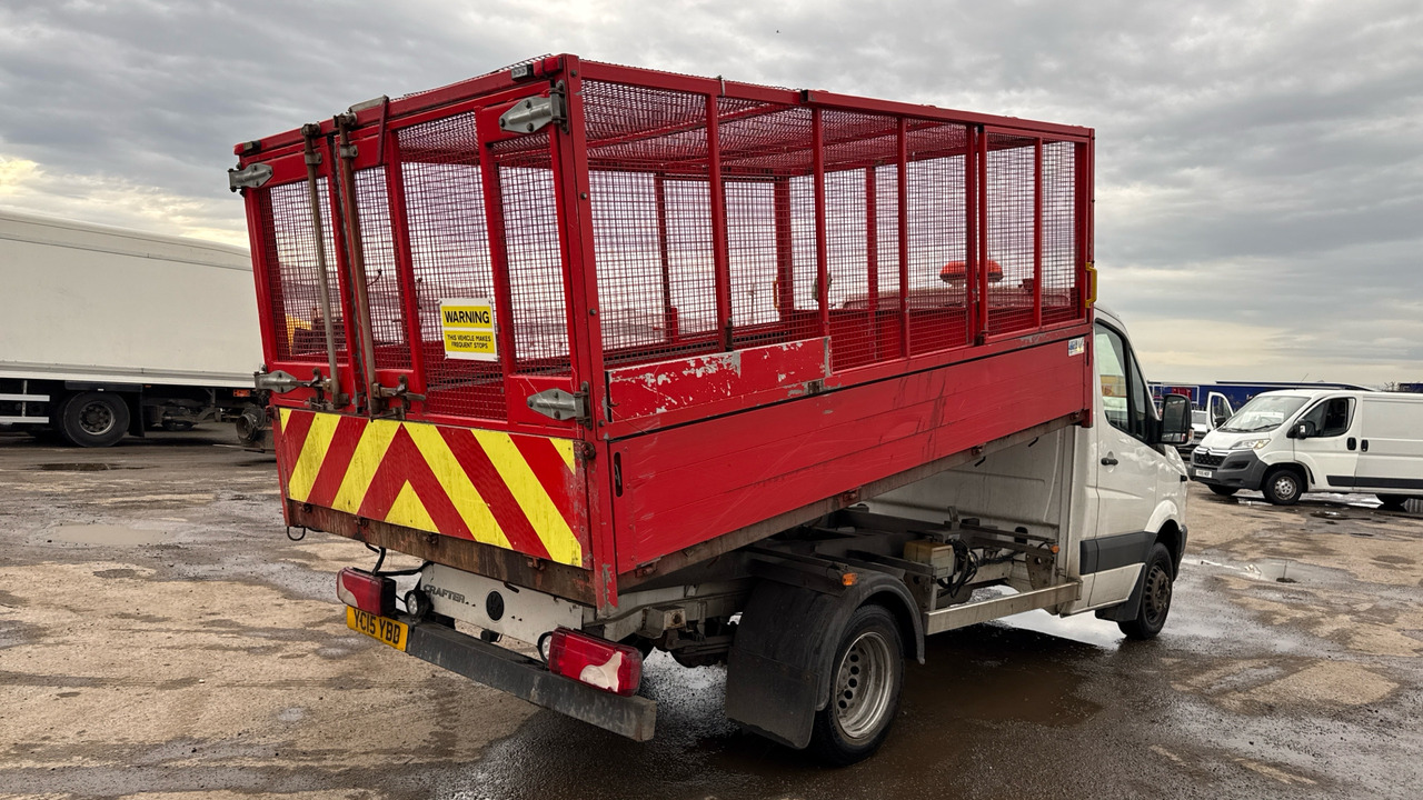 VOLKSWAGEN CRAFTER CR50 TDI - Furgoneta basculante: foto 4 VOLKSWAGEN CRAFTER CR50 TDI - Furgoneta basculante: foto 4