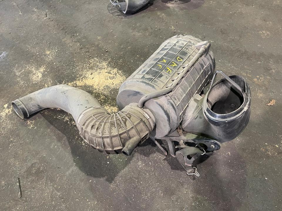 DAF XF Luftfilter Luftfilterkasten - Filtro de aire para Camión: foto 3 DAF XF Luftfilter Luftfilterkasten - Filtro de aire para Camión: foto 3