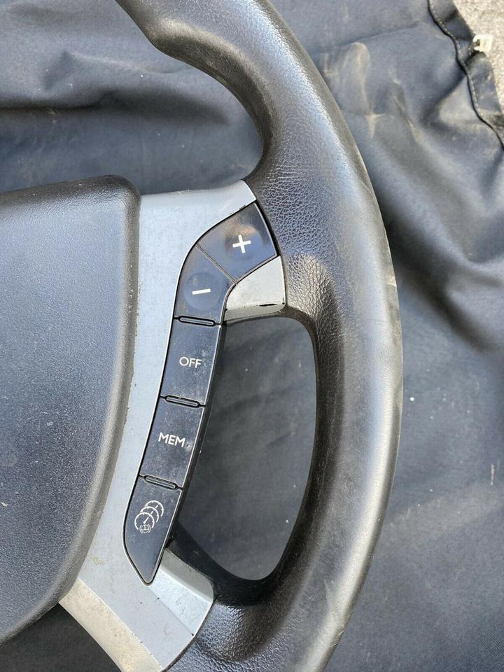 MAN TGL TGM Original Lenkrad Multifunktionslenkrad - Volante para Camión: foto 3 MAN TGL TGM Original Lenkrad Multifunktionslenkrad - Volante para Camión: foto 3