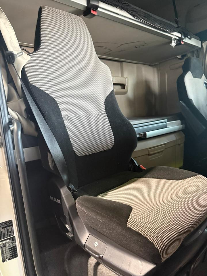 MAN TGX EU6 Beifahrersitz mit Luft - Asiento para Camión: foto 1 MAN TGX EU6 Beifahrersitz mit Luft - Asiento para Camión: foto 1