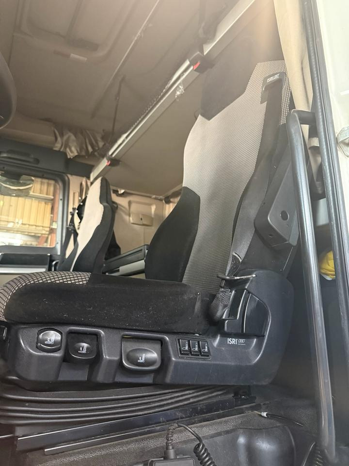 MAN TGX EU6 Fahrersitz - Asiento para Camión: foto 1 MAN TGX EU6 Fahrersitz - Asiento para Camión: foto 1