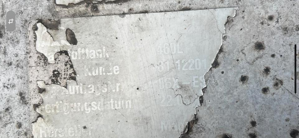 MAN TGX EU6 RN002 Dieseltank Tank Tankbehälter 460L - Depósito de combustible para Camión: foto 2 MAN TGX EU6 RN002 Dieseltank Tank Tankbehälter 460L - Depósito de combustible para Camión: foto 2