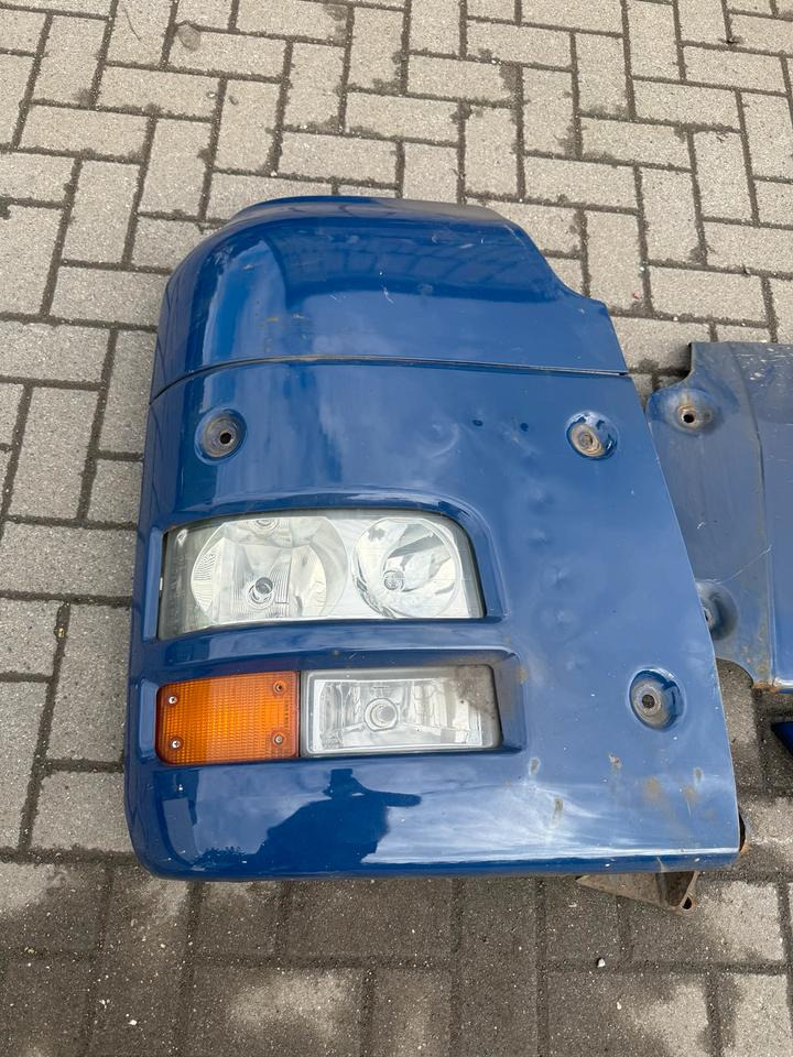 MAN TGX Eisen Stoßstange komplett - Parachoques para Camión: foto 3 MAN TGX Eisen Stoßstange komplett - Parachoques para Camión: foto 3