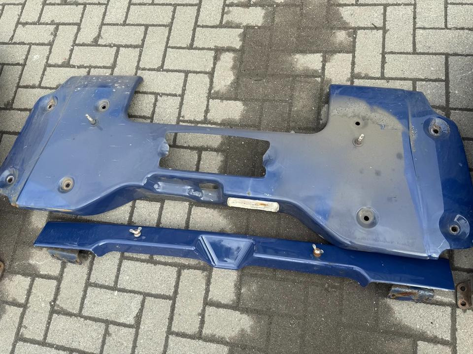 MAN TGX Eisen Stoßstange komplett - Parachoques para Camión: foto 5 MAN TGX Eisen Stoßstange komplett - Parachoques para Camión: foto 5