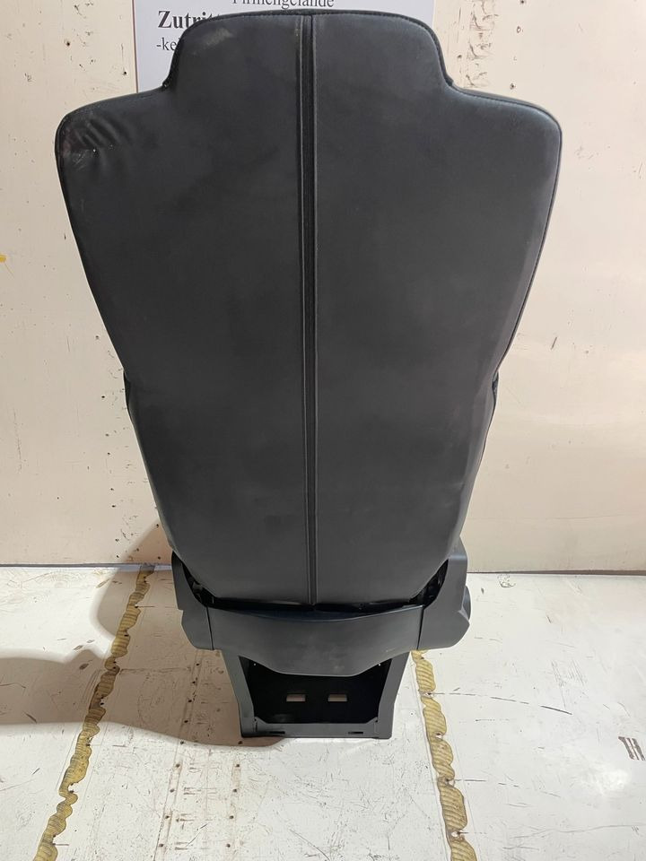 Mercedes Actros MP4 Beifahrersitz A9609103703 - Asiento para Camión: foto 4 Mercedes Actros MP4 Beifahrersitz A9609103703 - Asiento para Camión: foto 4