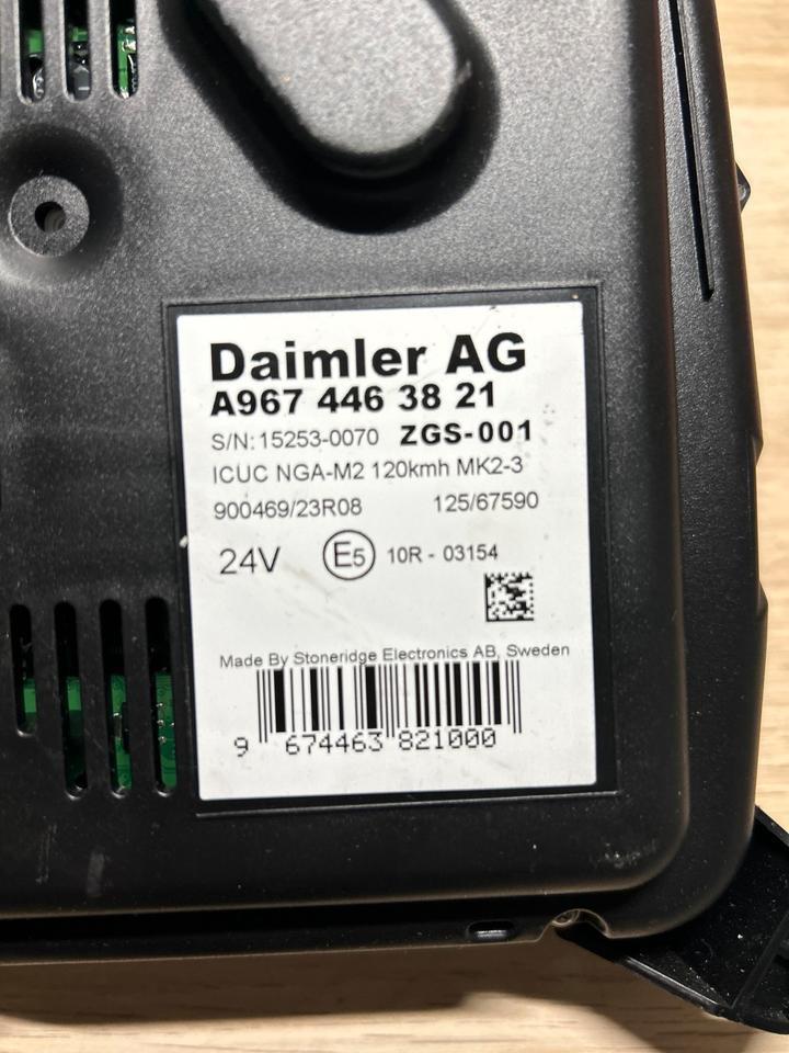 Mercedes Atego 4 EU6 Kombiinstrument A9674463821 - Salpicadero: foto 4 Mercedes Atego 4 EU6 Kombiinstrument A9674463821 - Salpicadero: foto 4