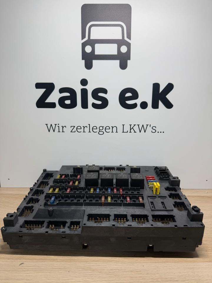 Mercedes Atego 4 EU6 Sicherungskasten A0014463358 - Fusible: foto 1 Mercedes Atego 4 EU6 Sicherungskasten A0014463358 - Fusible: foto 1
