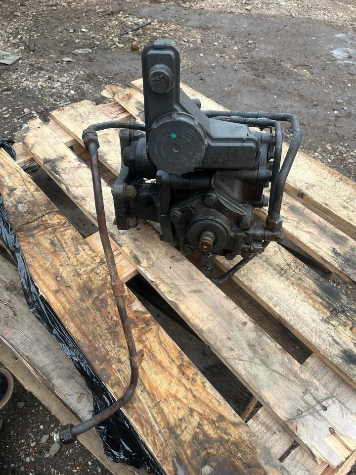 Mercedes Atego Lenkung Lenkgetriebe LS6 A9744610101 - Caja de dirección para Camión: foto 1 Mercedes Atego Lenkung Lenkgetriebe LS6 A9744610101 - Caja de dirección para Camión: foto 1