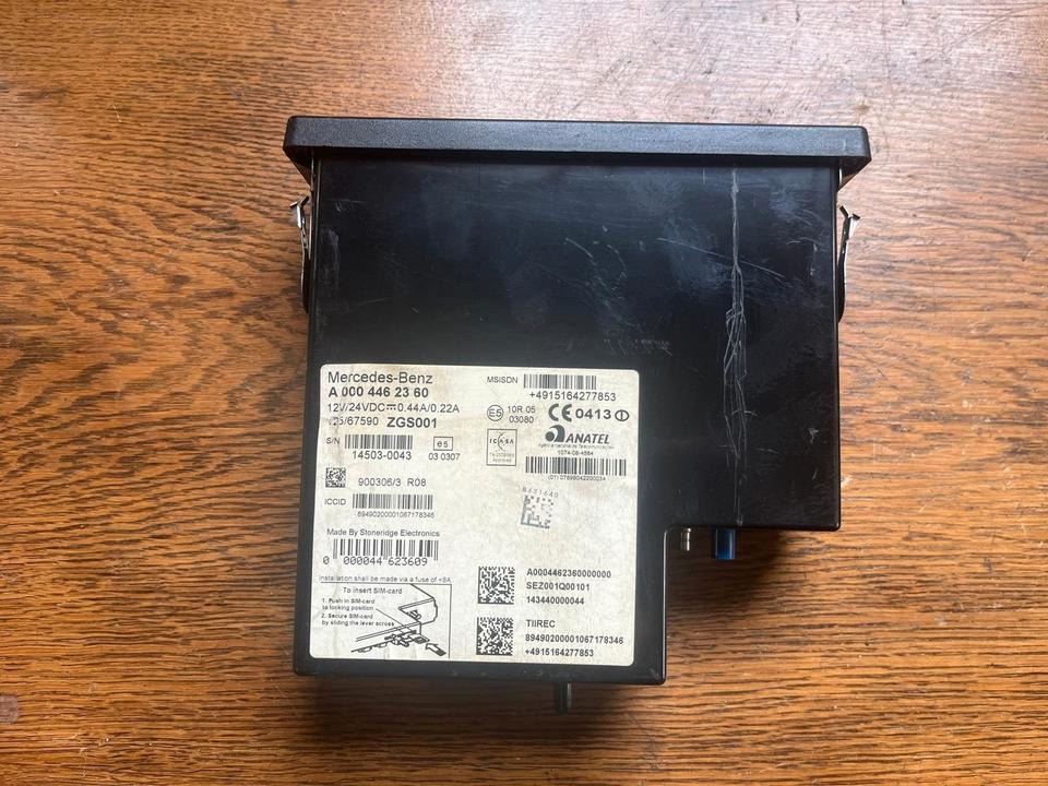Mercedes-Benz Actros MP4 Tachograph FLEETBOARD A0004462360 - Tacógrafo para Camión: foto 3 Mercedes-Benz Actros MP4 Tachograph FLEETBOARD A0004462360 - Tacógrafo para Camión: foto 3