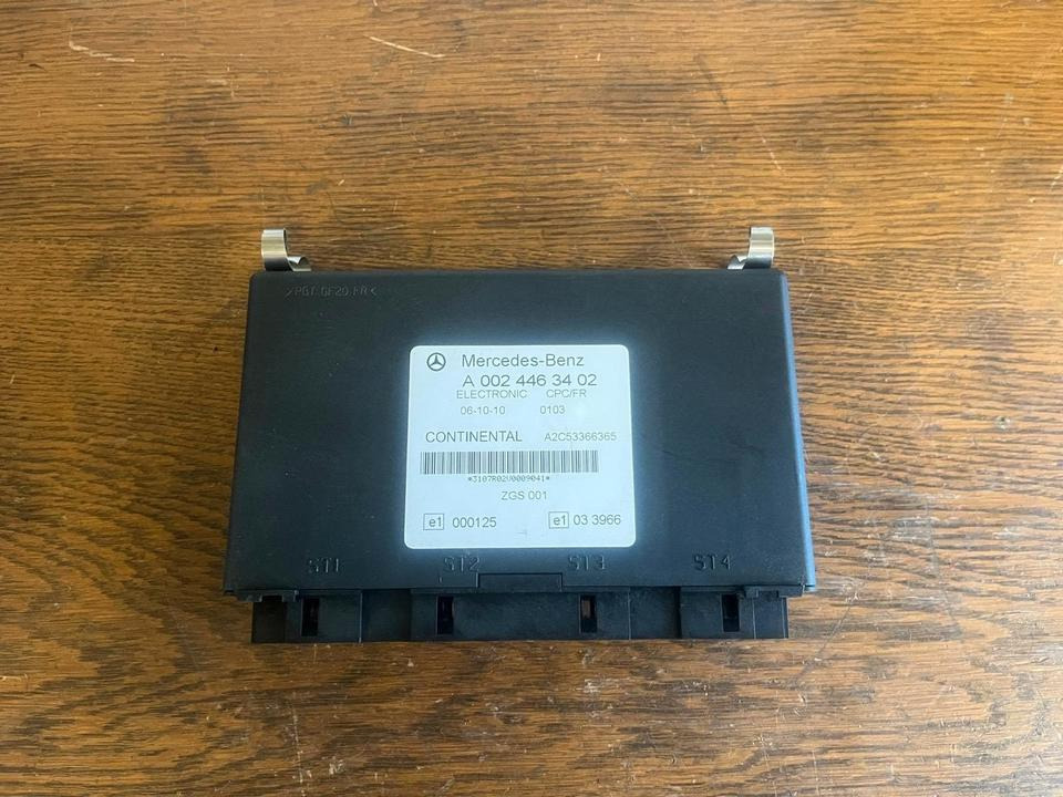 Mercedes-Benz CPC/FR Steuergerät A0024463402 - Unidad de control para Camión: foto 2 Mercedes-Benz CPC/FR Steuergerät A0024463402 - Unidad de control para Camión: foto 2