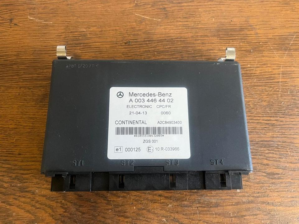 Mercedes-Benz CPC/FR Steuergerät A0034464402 - Unidad de control para Camión: foto 2 Mercedes-Benz CPC/FR Steuergerät A0034464402 - Unidad de control para Camión: foto 2