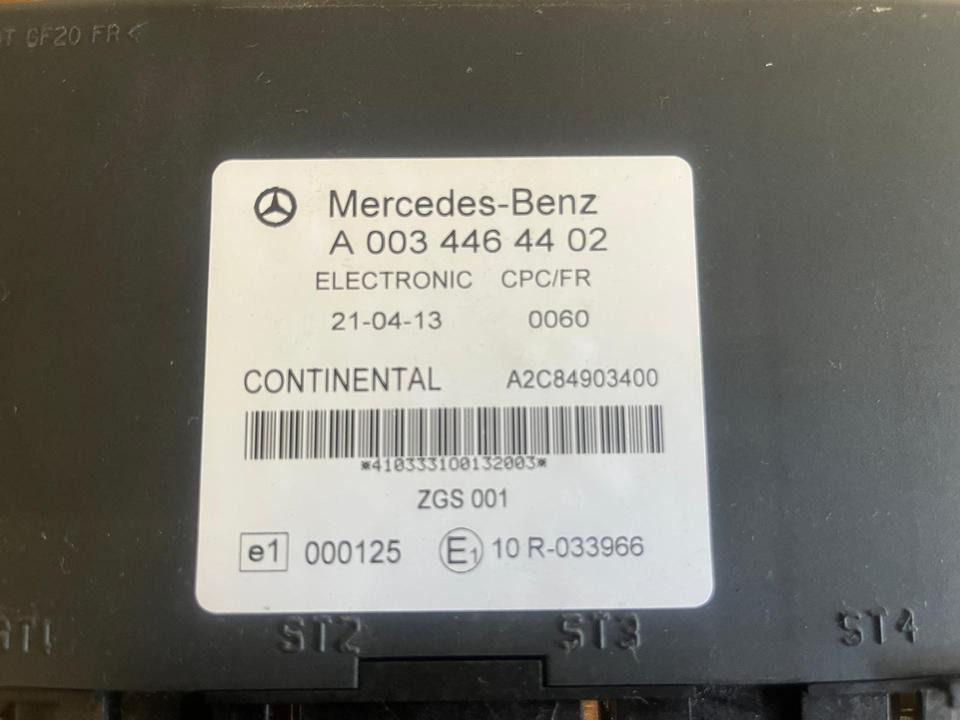 Mercedes-Benz CPC/FR Steuergerät A0034464402 - Unidad de control para Camión: foto 3 Mercedes-Benz CPC/FR Steuergerät A0034464402 - Unidad de control para Camión: foto 3