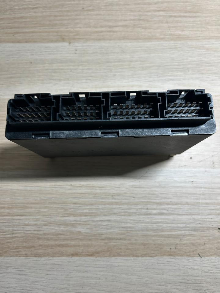 Mercedes VDO Elektronik CPC FR Steuergerät A0024462602 - Unidad de control para Camión: foto 3 Mercedes VDO Elektronik CPC FR Steuergerät A0024462602 - Unidad de control para Camión: foto 3