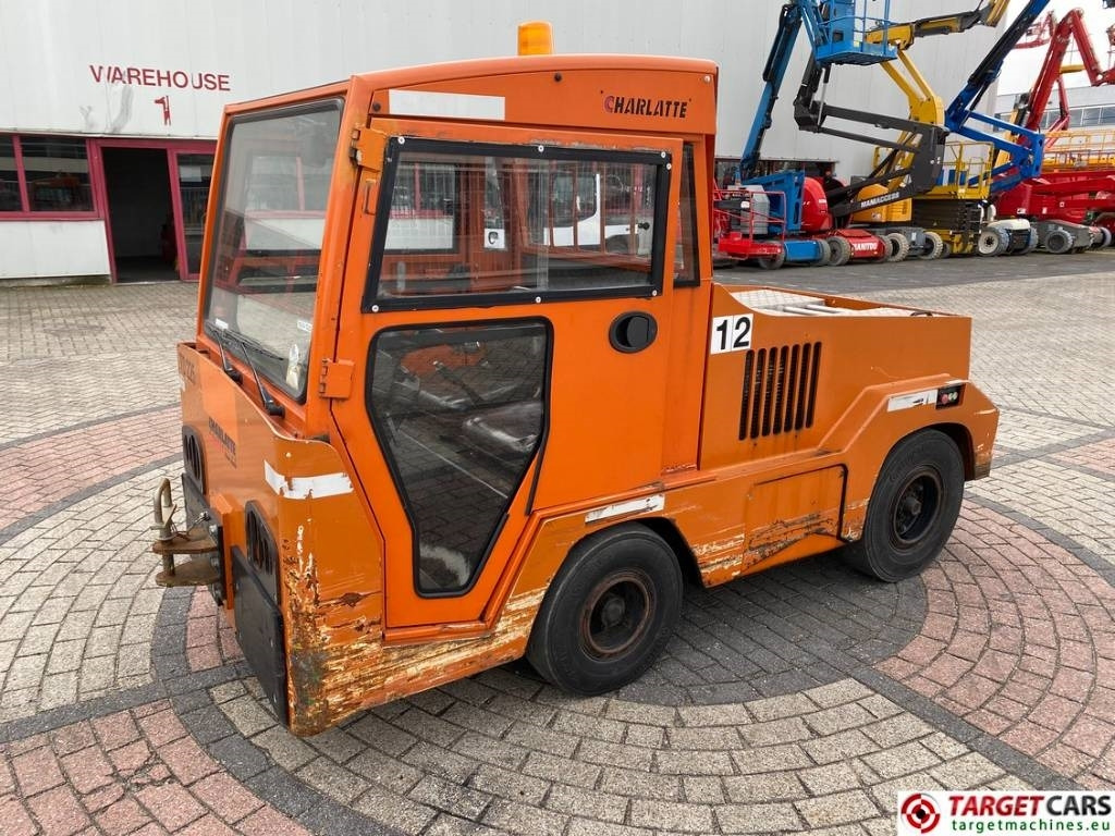 Charlatte TD225 Diesel Tow Truck Tractor 18T capacity - Remolcadora: foto 1 Charlatte TD225 Diesel Tow Truck Tractor 18T capacity - Remolcadora: foto 1