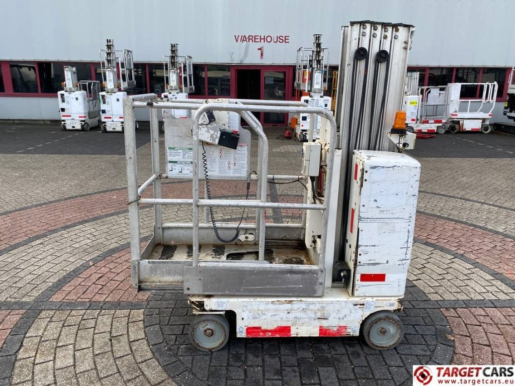 Genie GR20 RubAbout Electric Vertical Mast Lift 802cm - Plataforma de mástil vertical: foto 5 Genie GR20 RubAbout Electric Vertical Mast Lift 802cm - Plataforma de mástil vertical: foto 5