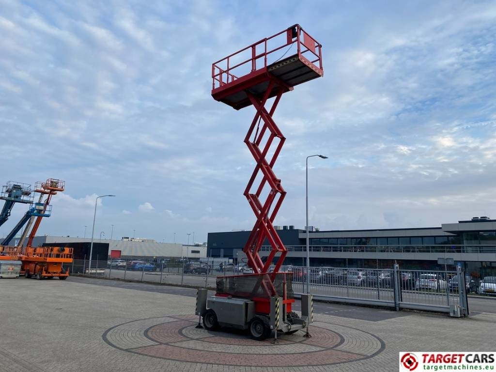 Leasing de Genie GS-2668RT Diesel 4x4 Scissor Work Lift 992cm  Genie GS-2668RT Diesel 4x4 Scissor Work Lift 992cm: foto 7
