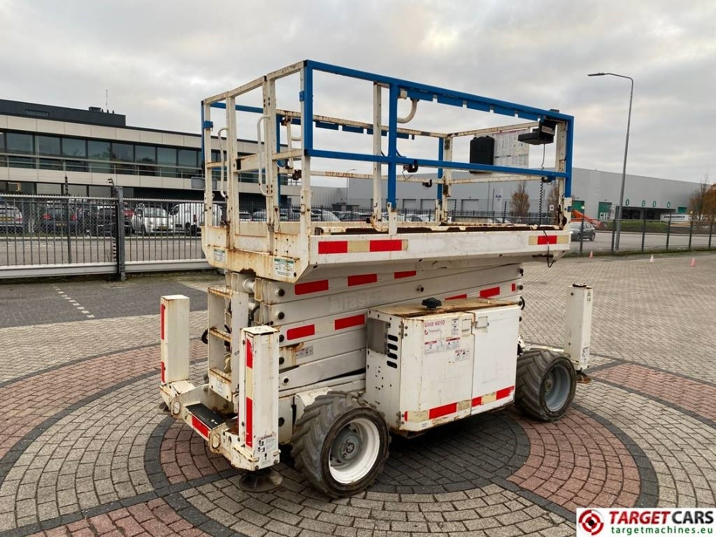 Genie GS-4069RT Diesel 4x4 Scissor Work Lift 1412cm - Plataforma de tijeras: foto 3 Genie GS-4069RT Diesel 4x4 Scissor Work Lift 1412cm - Plataforma de tijeras: foto 3
