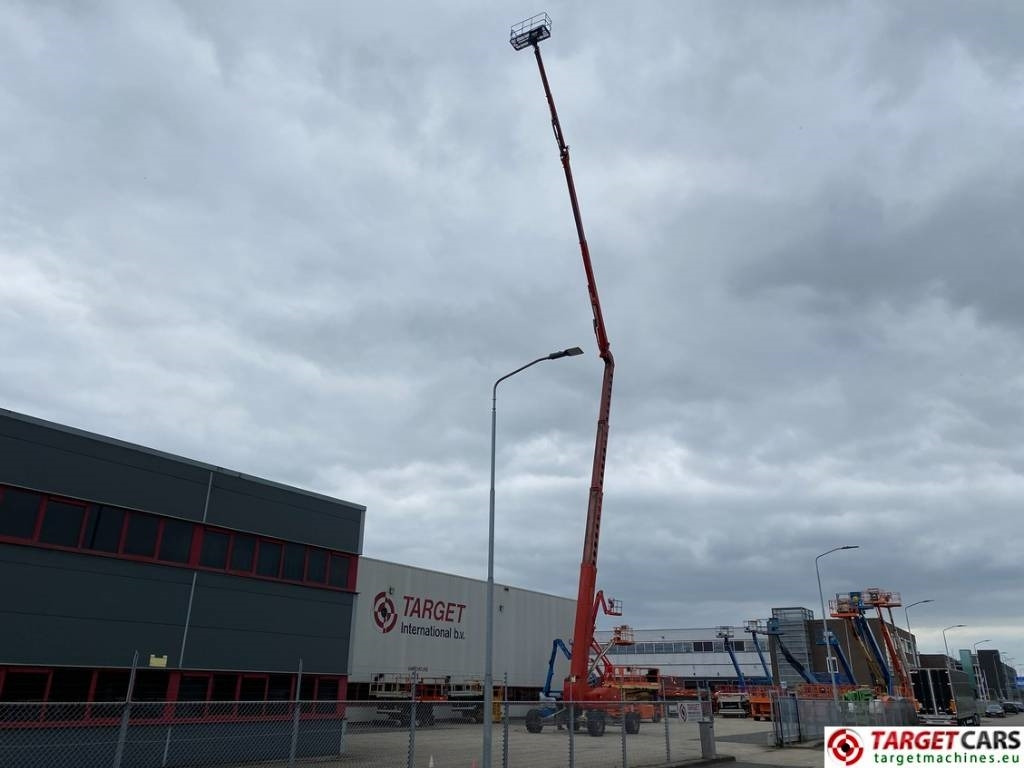 Genie Z-135/70 Articulated 4x4x4 Diesel Boom Lift 4315cm - Plataforma articulada: foto 5 Genie Z-135/70 Articulated 4x4x4 Diesel Boom Lift 4315cm - Plataforma articulada: foto 5