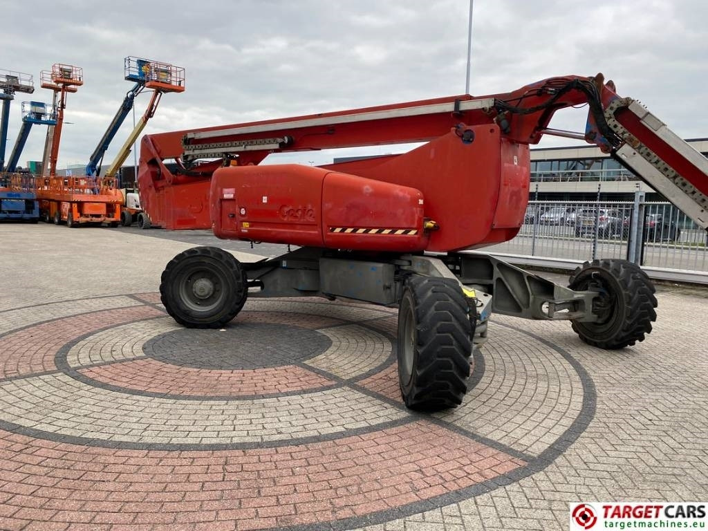 Leasing de Genie Z-135/70 Articulated 4x4x4 Diesel Boom Lift 4315cm  Genie Z-135/70 Articulated 4x4x4 Diesel Boom Lift 4315cm: foto 20