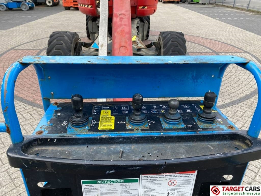 Leasing de Genie Z-135/70 Articulated 4x4x4 Diesel Boom Lift 4315cm  Genie Z-135/70 Articulated 4x4x4 Diesel Boom Lift 4315cm: foto 9