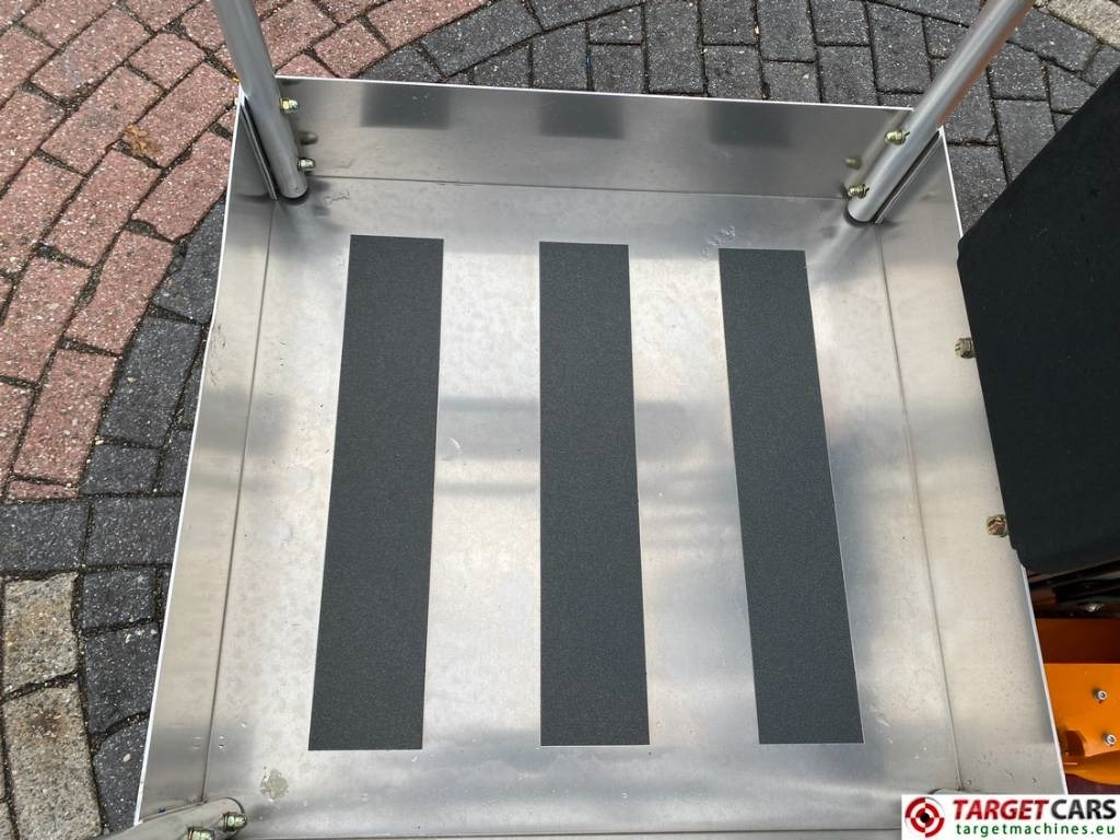 Leasing de Hangcha HV110M-LC Electric DC Vertical Mast Lift 1120cm Hangcha HV110M-LC Electric DC Vertical Mast Lift 1120cm: foto 8 Leasing de Hangcha HV110M-LC Electric DC Vertical Mast Lift 1120cm Hangcha HV110M-LC Electric DC Vertical Mast Lift 1120cm: foto 8