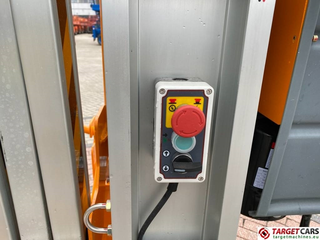 Plataforma de mástil vertical nuevo Hangcha HV80M-LC Electric DC Vertical Mast Work Lift 820cm: foto 9 Plataforma de mástil vertical nuevo Hangcha HV80M-LC Electric DC Vertical Mast Work Lift 820cm: foto 9