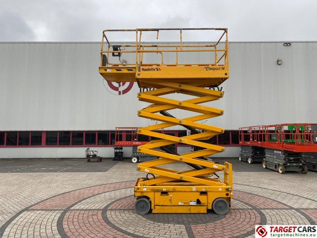 Haulotte Compact 14 Electric Scissor Work Lift 1385cm  - Plataforma de tijeras: foto 5 Haulotte Compact 14 Electric Scissor Work Lift 1385cm  - Plataforma de tijeras: foto 5