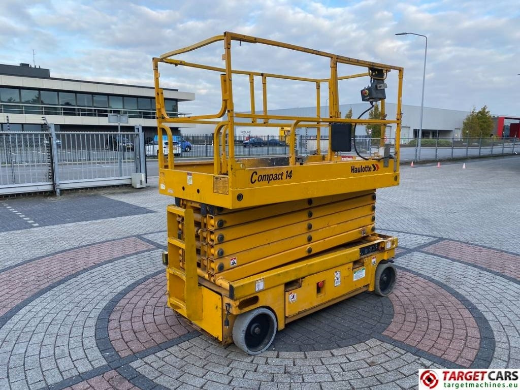 Haulotte Compact 14 Electric Scissor Work Lift 1385cm - Plataforma de tijeras: foto 3 Haulotte Compact 14 Electric Scissor Work Lift 1385cm - Plataforma de tijeras: foto 3