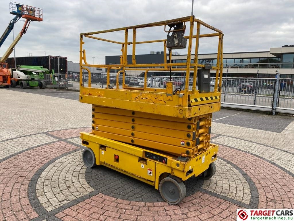 Haulotte Compact 14 Electric Scissor Work Lift 1385cm - Plataforma de tijeras: foto 2 Haulotte Compact 14 Electric Scissor Work Lift 1385cm - Plataforma de tijeras: foto 2