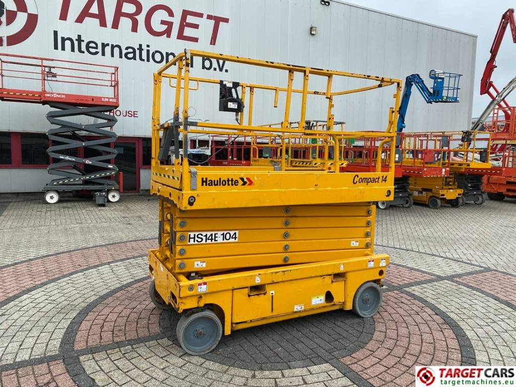 Haulotte Compact 14 Electric Scissor Work lift 1385cm  - Plataforma de tijeras: foto 1 Haulotte Compact 14 Electric Scissor Work lift 1385cm  - Plataforma de tijeras: foto 1