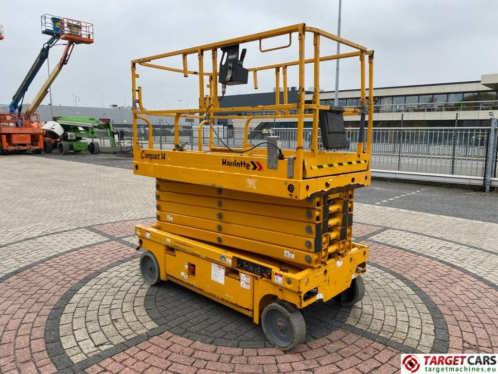 Haulotte Compact 14 Electric Scissor Work lift 1385cm  - Plataforma de tijeras: foto 2 Haulotte Compact 14 Electric Scissor Work lift 1385cm  - Plataforma de tijeras: foto 2