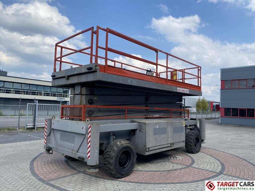 Holland Lift Combistar M-250DL27 diesel scissor worklift 27.20M - Plataforma de tijeras: foto 3 Holland Lift Combistar M-250DL27 diesel scissor worklift 27.20M - Plataforma de tijeras: foto 3