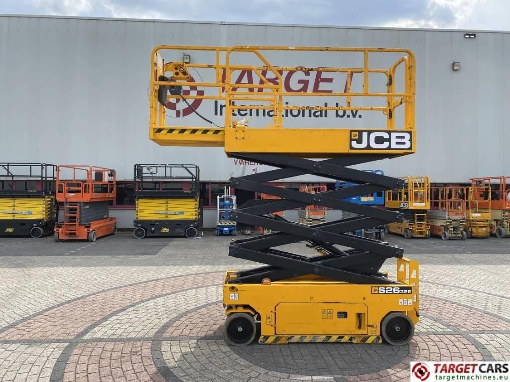 JCB S2632E Electric Scissor Work Lift 1010cm - Plataforma de tijeras: foto 5 JCB S2632E Electric Scissor Work Lift 1010cm - Plataforma de tijeras: foto 5