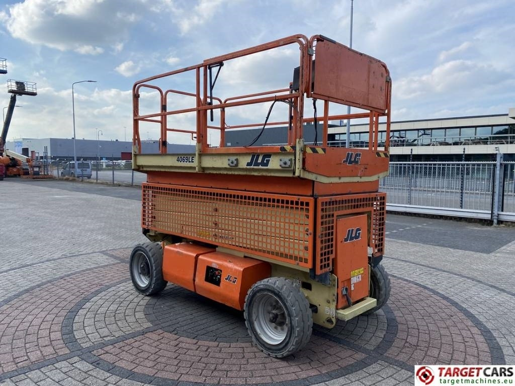 JLG 4069LE Electric Scissor Work Lift 1419cm - Plataforma de tijeras: foto 2 JLG 4069LE Electric Scissor Work Lift 1419cm - Plataforma de tijeras: foto 2
