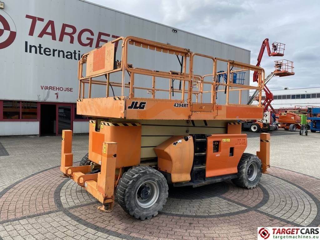 JLG 4394RT Diesel 4x4 Scissor Work Lift 1511cm - Plataforma de tijeras: foto 1 JLG 4394RT Diesel 4x4 Scissor Work Lift 1511cm - Plataforma de tijeras: foto 1