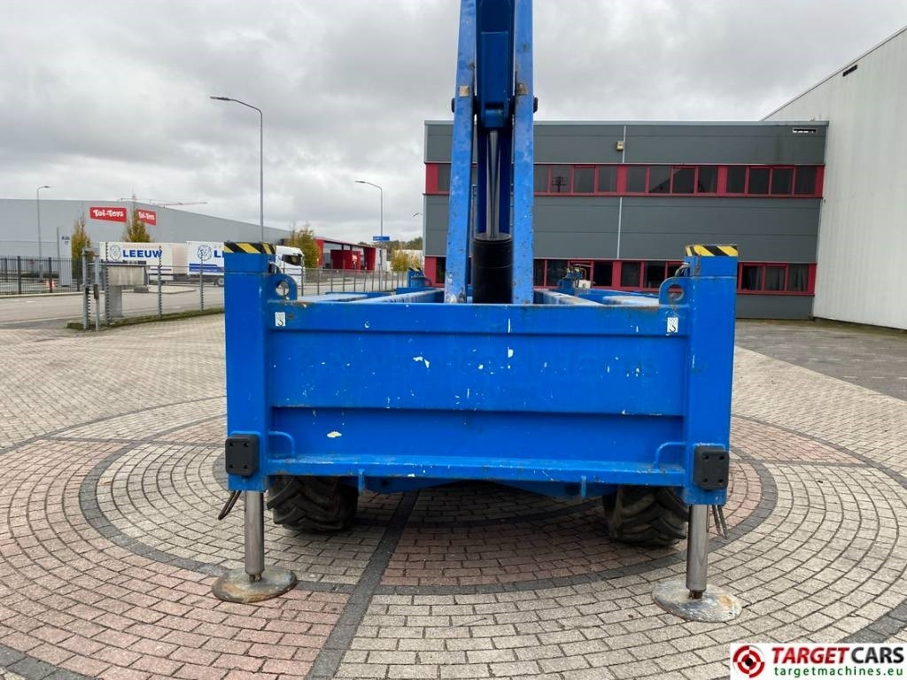 Plataforma de tijeras JLG Liftlux 260-25 Diesel 4x4 Scissor Work Lift 2800cm: foto 34 Plataforma de tijeras JLG Liftlux 260-25 Diesel 4x4 Scissor Work Lift 2800cm: foto 34
