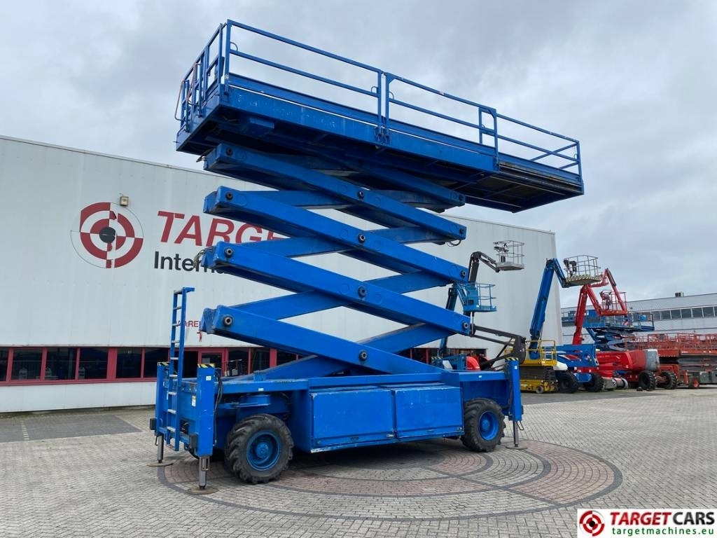 Plataforma de tijeras JLG Liftlux 260-25 Diesel 4x4 Scissor Work Lift 2800cm: foto 35 Plataforma de tijeras JLG Liftlux 260-25 Diesel 4x4 Scissor Work Lift 2800cm: foto 35