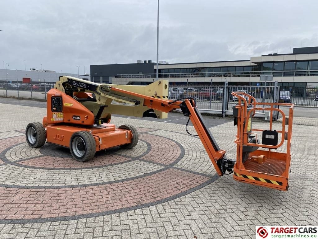 JLG M450AJ HyBrid Articulated Boom Work Lift 1572cm - Plataforma articulada: foto 2 JLG M450AJ HyBrid Articulated Boom Work Lift 1572cm - Plataforma articulada: foto 2