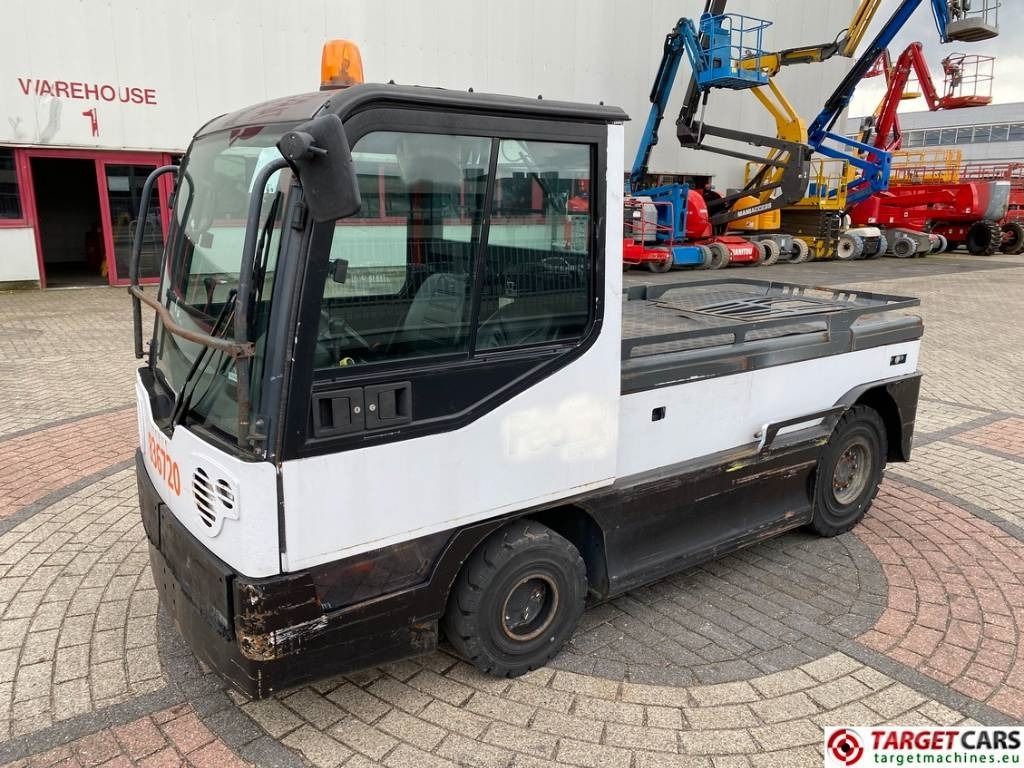 Linde P250 Tow Tug Truck Tractor Electric 80V Max 25T - Tractor municipal: foto 1 Linde P250 Tow Tug Truck Tractor Electric 80V Max 25T - Tractor municipal: foto 1