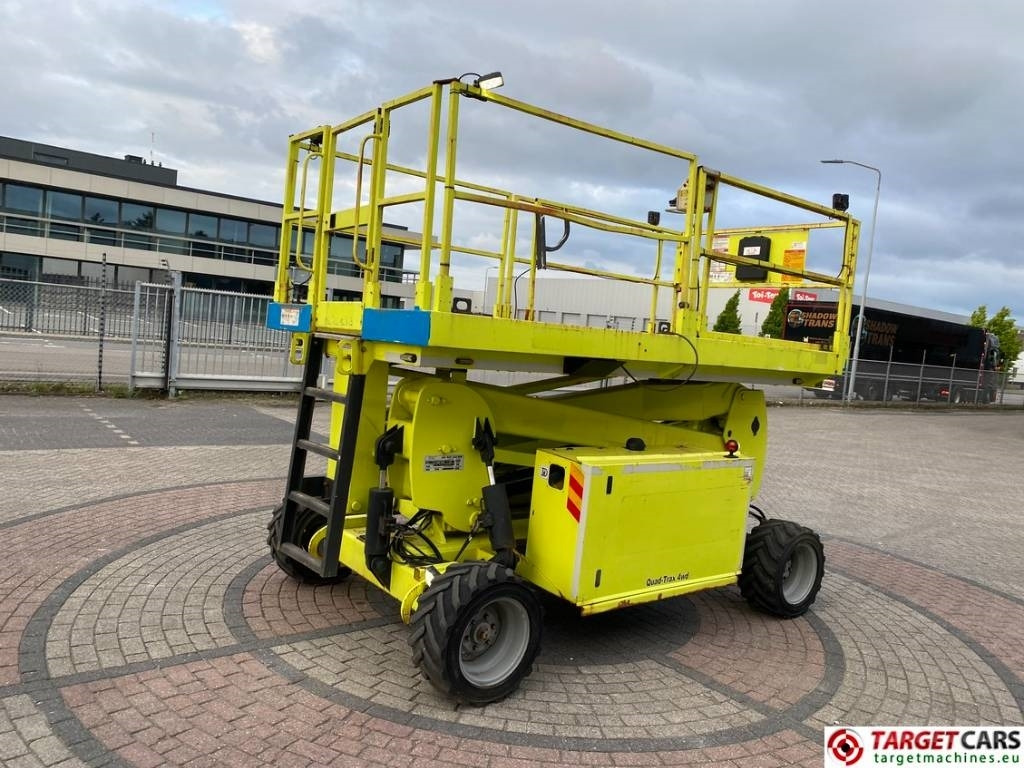 MEC 2684RT Diesel 4x4 Scissor Lift Speed-Level 992cm - Plataforma de tijeras: foto 3 MEC 2684RT Diesel 4x4 Scissor Lift Speed-Level 992cm - Plataforma de tijeras: foto 3