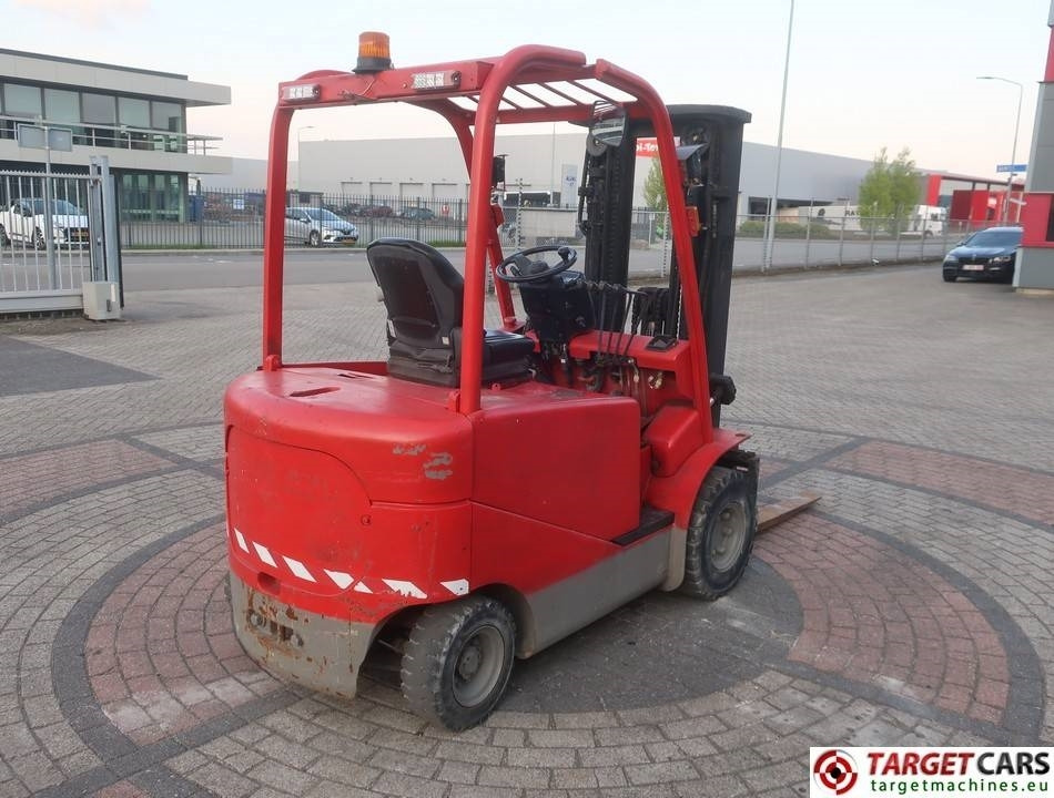 Manitou ME425 Electric 4wheel Forklift 2500KG Triplex450cm  - Carretilla elevadora eléctrica: foto 3 Manitou ME425 Electric 4wheel Forklift 2500KG Triplex450cm  - Carretilla elevadora eléctrica: foto 3