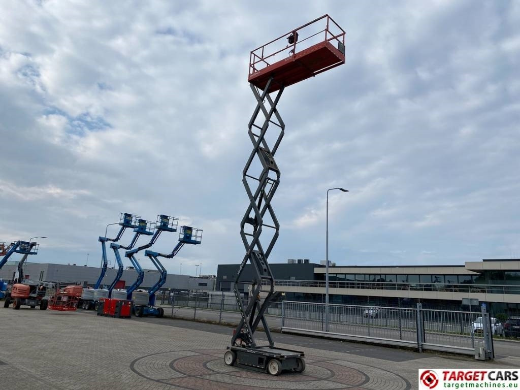 Leasing de SkyJack SJ4732 Electric 4732 Scissor Work Lift 1165cm  SkyJack SJ4732 Electric 4732 Scissor Work Lift 1165cm: foto 7